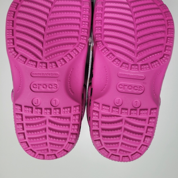 Crocs Clog Size J1 Classic Graphic New Sandals - Picture 5 of 8